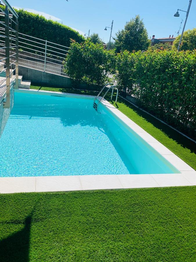 شقة Casa Eva Con Piscina Privata Moniga del Garda المظهر الخارجي الصورة